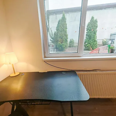 Дом отдыха House With Big Courtyard, 4 Parking Spots *