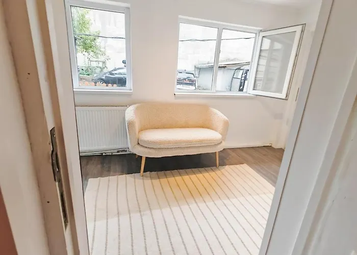 Holiday home House With Big Courtyard, 4 Parking Spots *